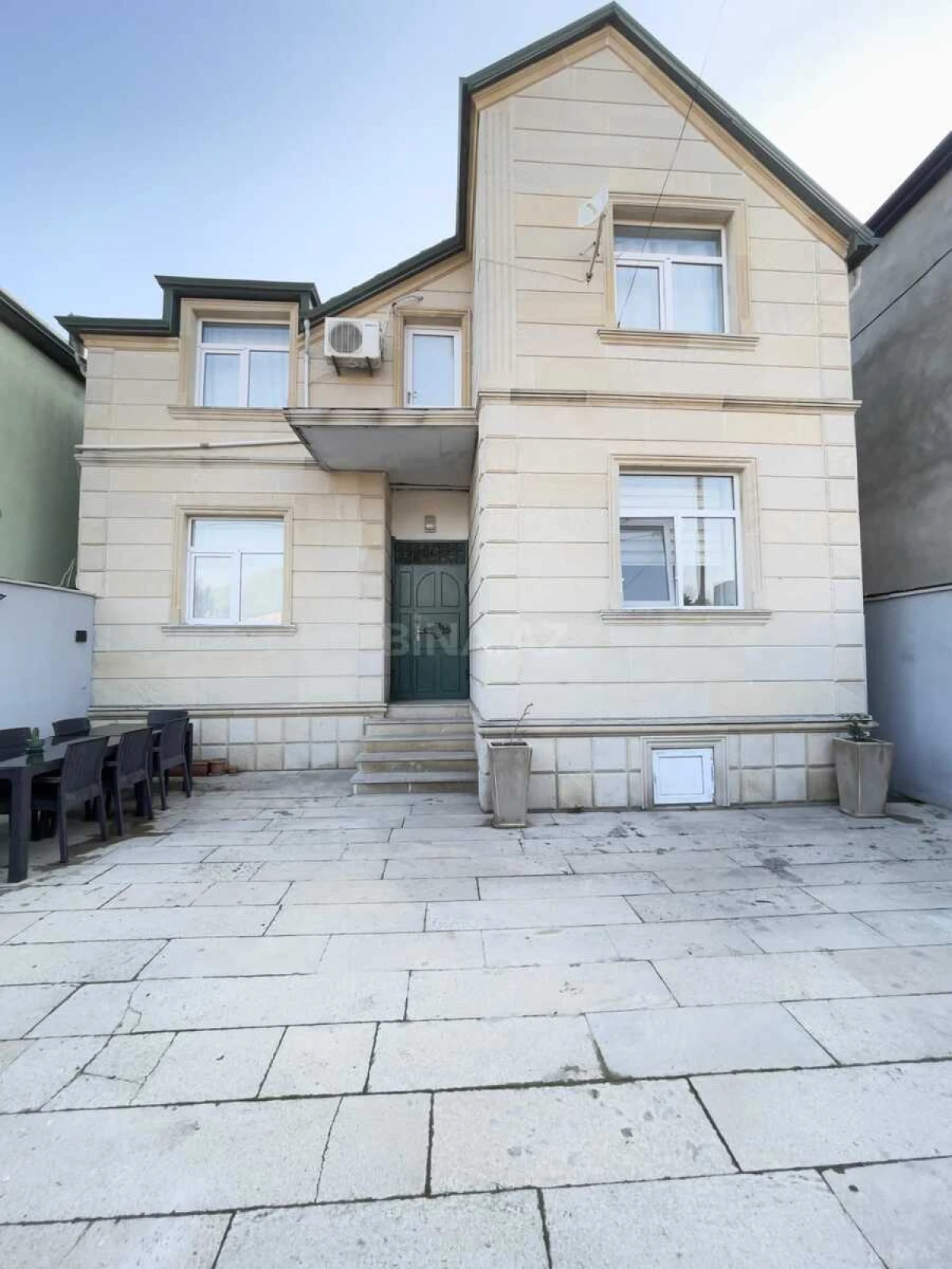 Satılır 6 otaqlı həyət evi 116 m²