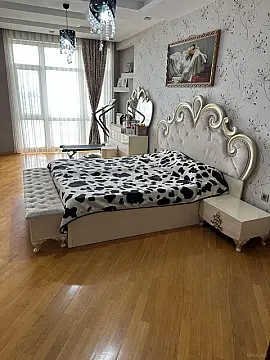 Satılır 3 otaqlı mənzil 128 m²