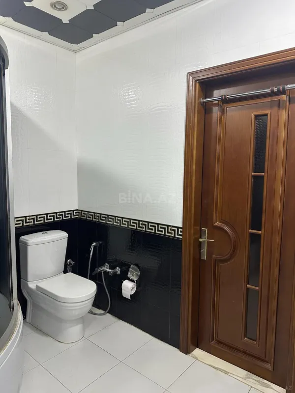 Satılır 3 otaqlı mənzil 128 m²