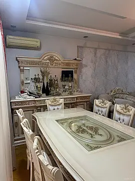 Satılır 3 otaqlı mənzil 128 m²