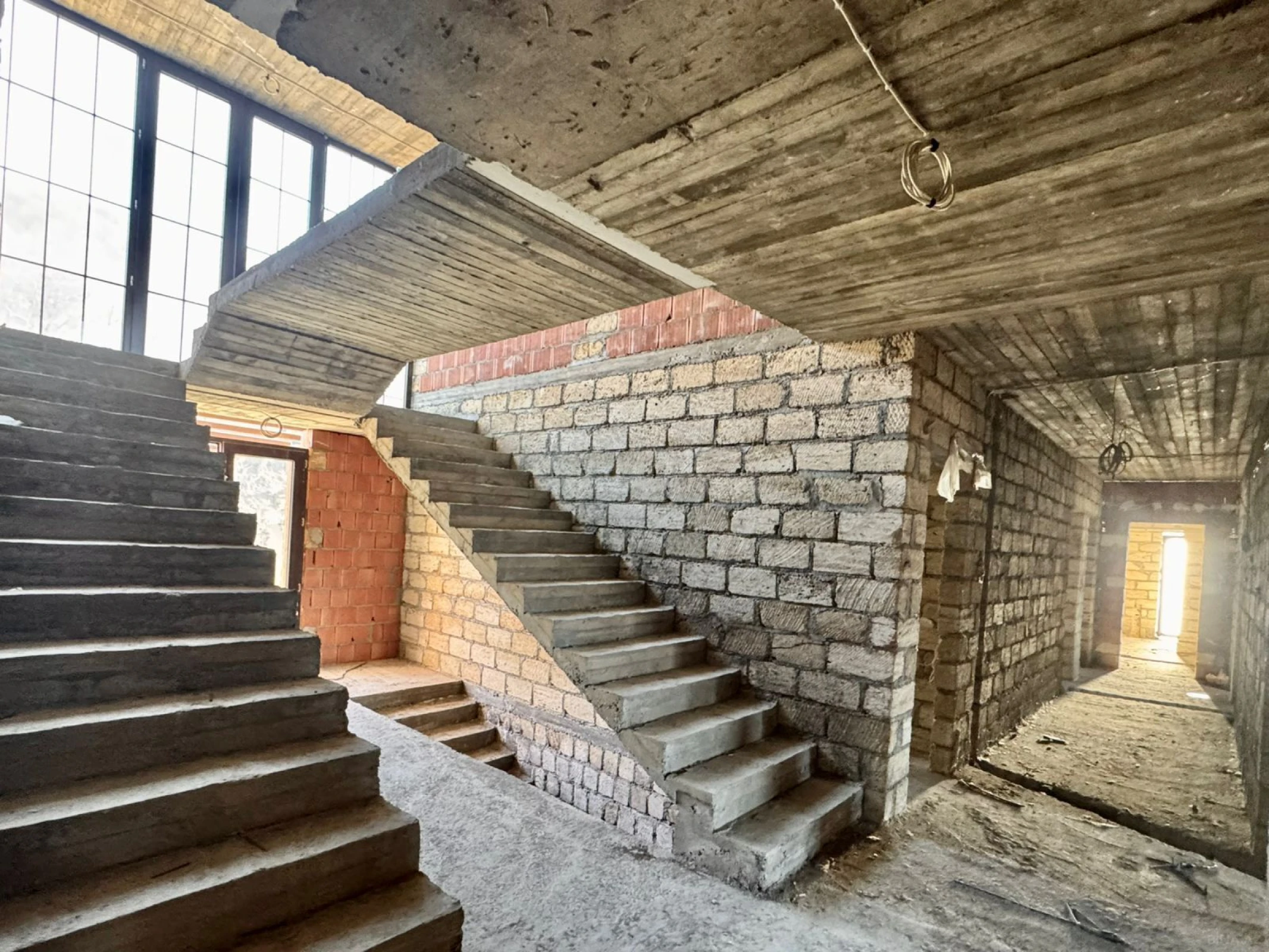 Satılır obyekt 7000 m²