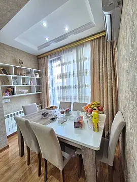 Satılır 2 otaqlı mənzil 60 m²
