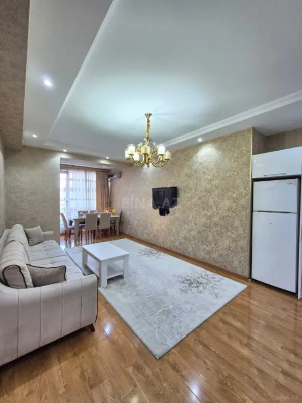 Satılır 2 otaqlı mənzil 60 m²