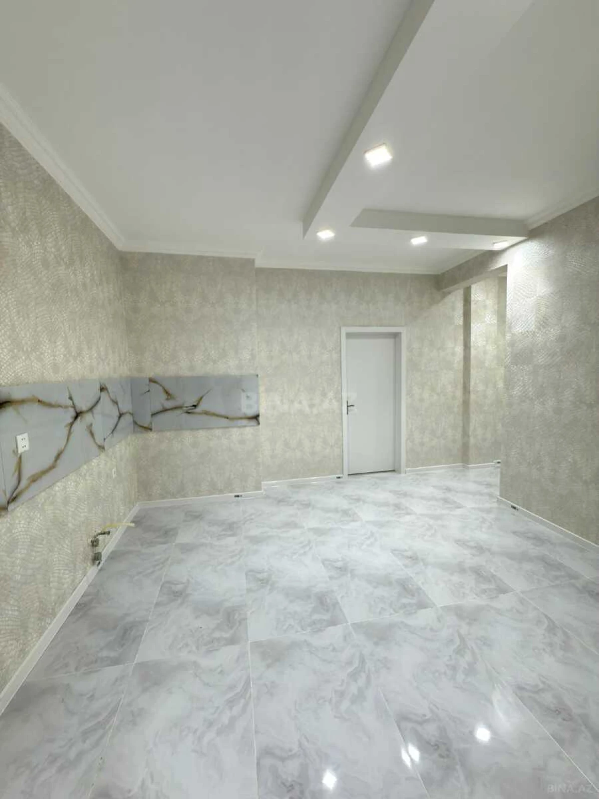 Satılır 3 otaqlı mənzil 85 m²