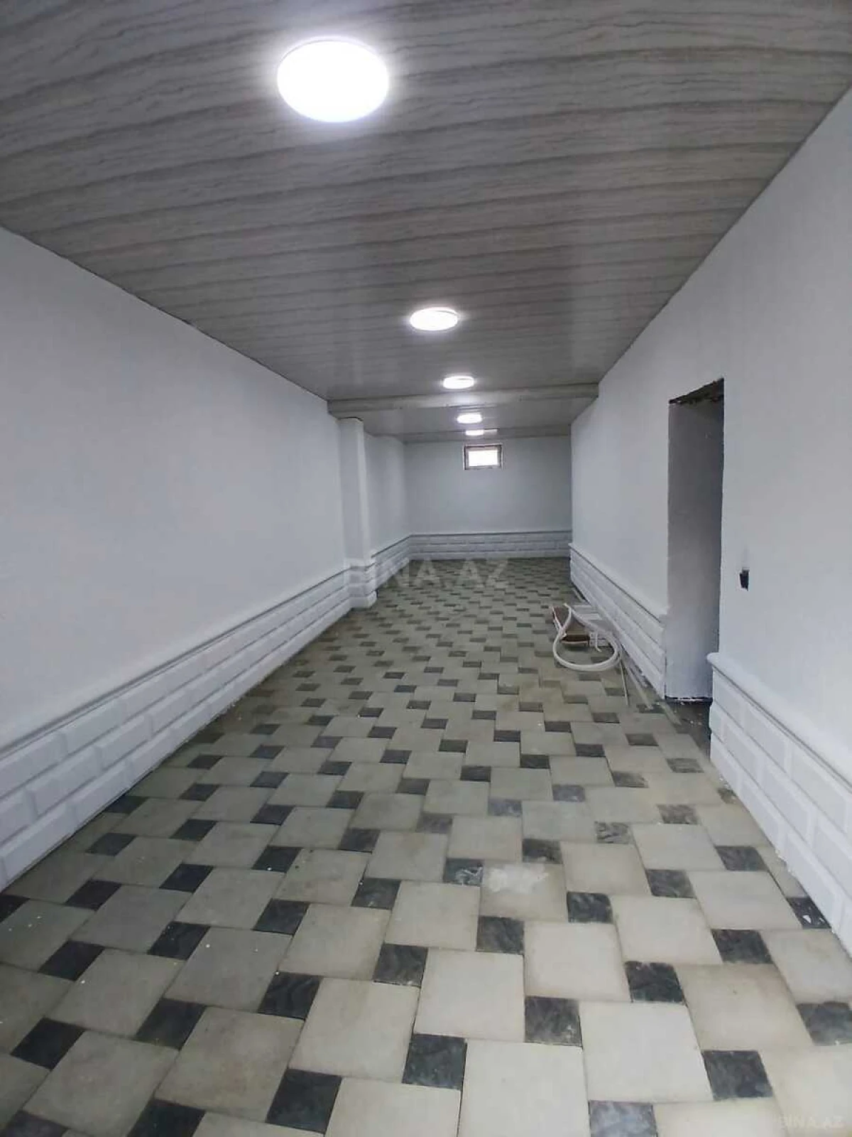 Satılır 4 otaqlı həyət evi 184 m²