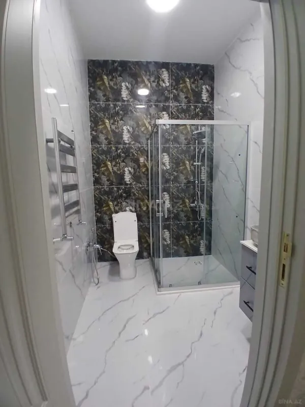 Satılır 4 otaqlı həyət evi 184 m²