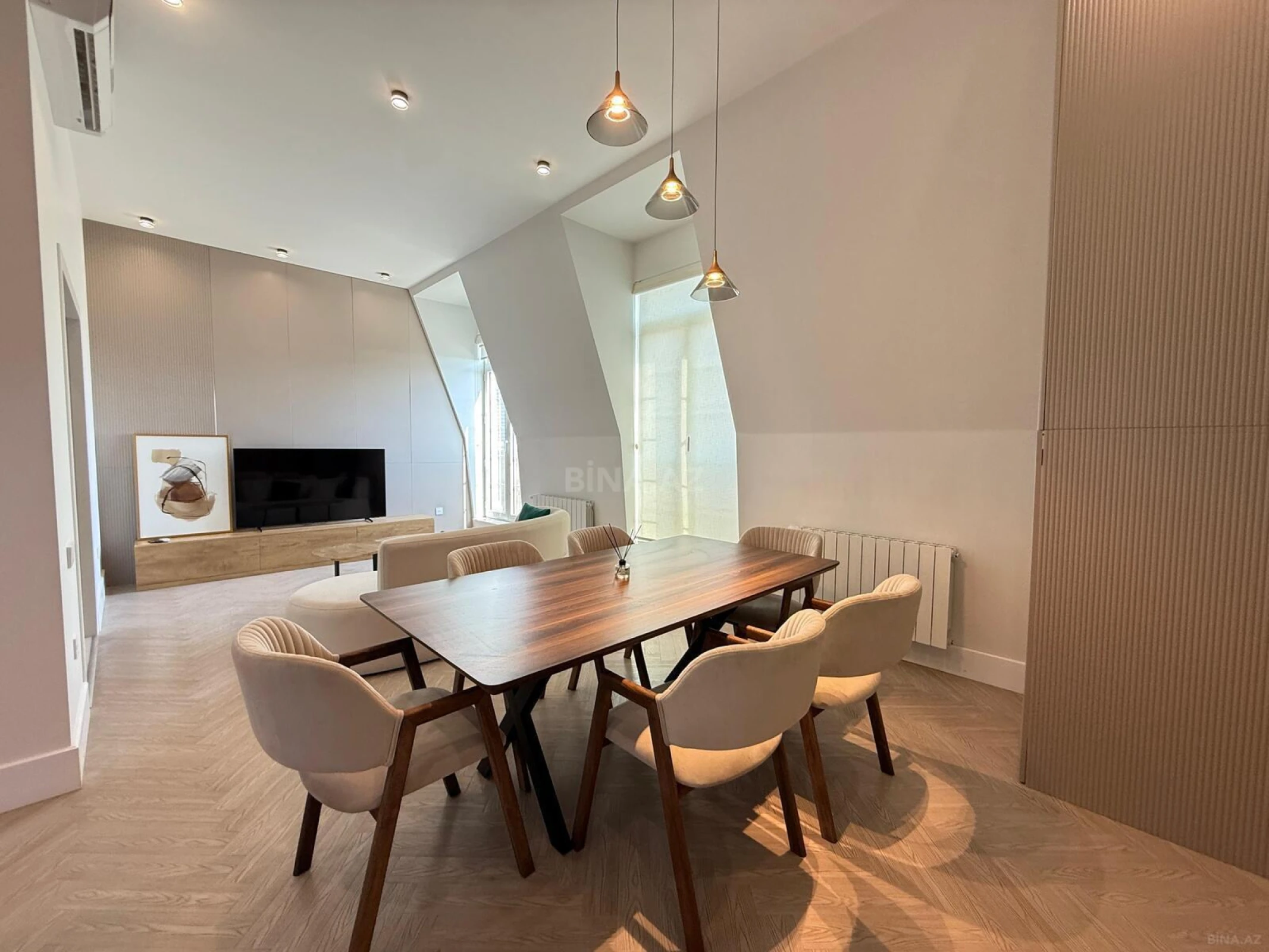 Kirayə verilir 2 otaqlı mənzil 64 m²