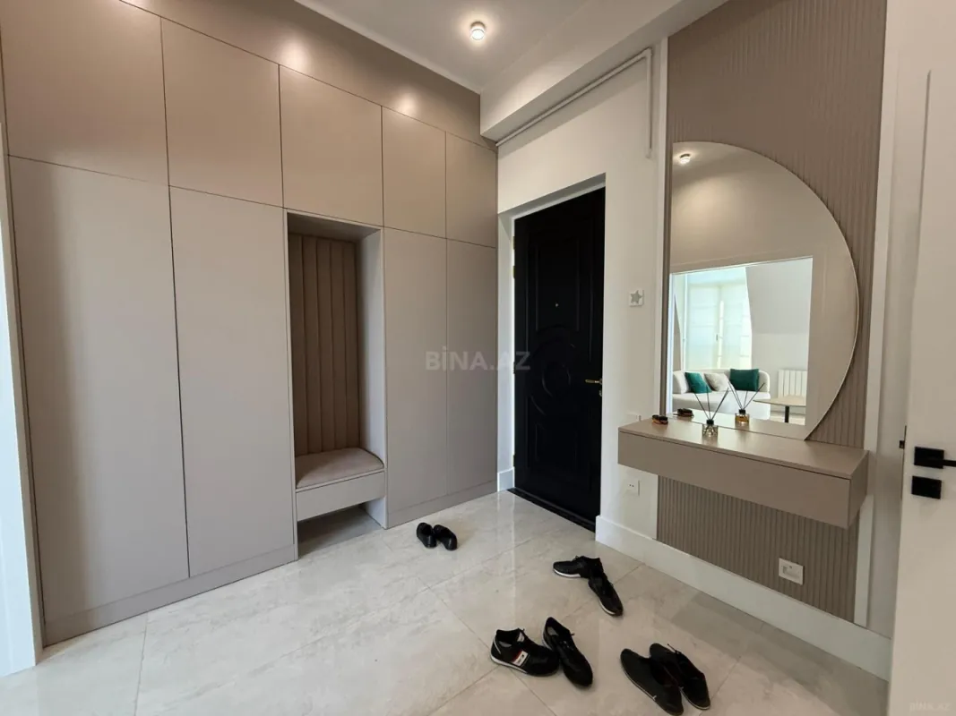 Kirayə verilir 2 otaqlı mənzil 64 m²