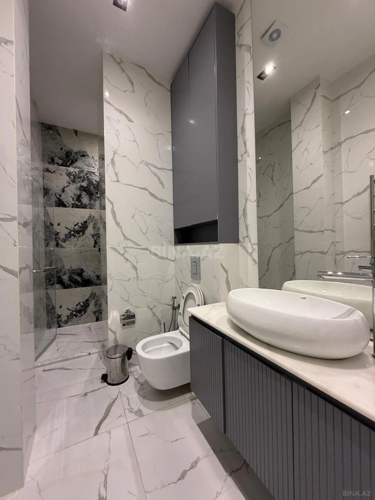 Kirayə verilir 2 otaqlı mənzil 64 m²