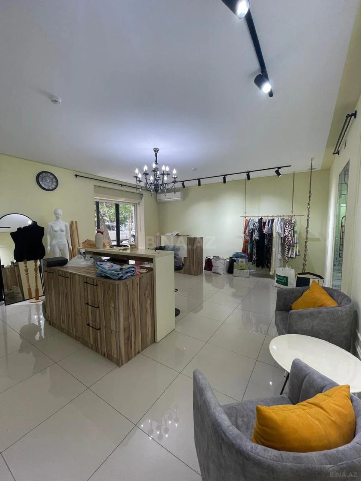 Satılır obyekt 110 m²