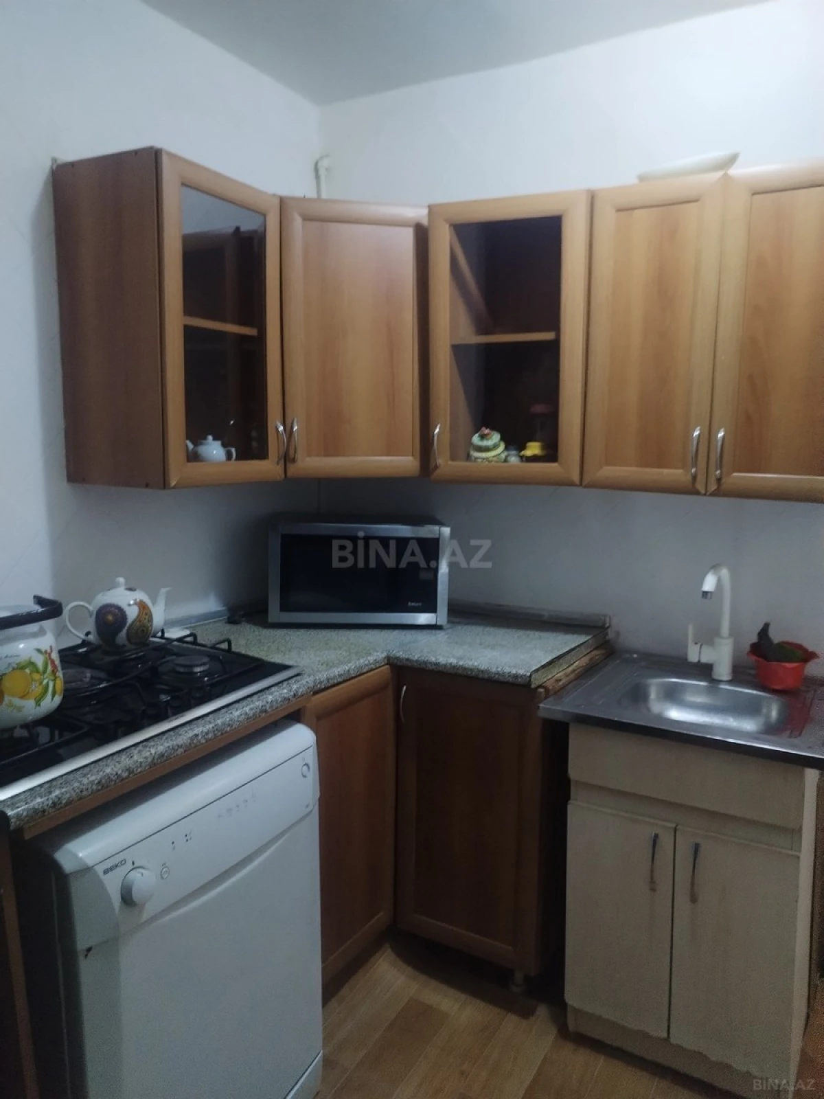 Kirayə verilir 2 otaqlı mənzil 60 m²