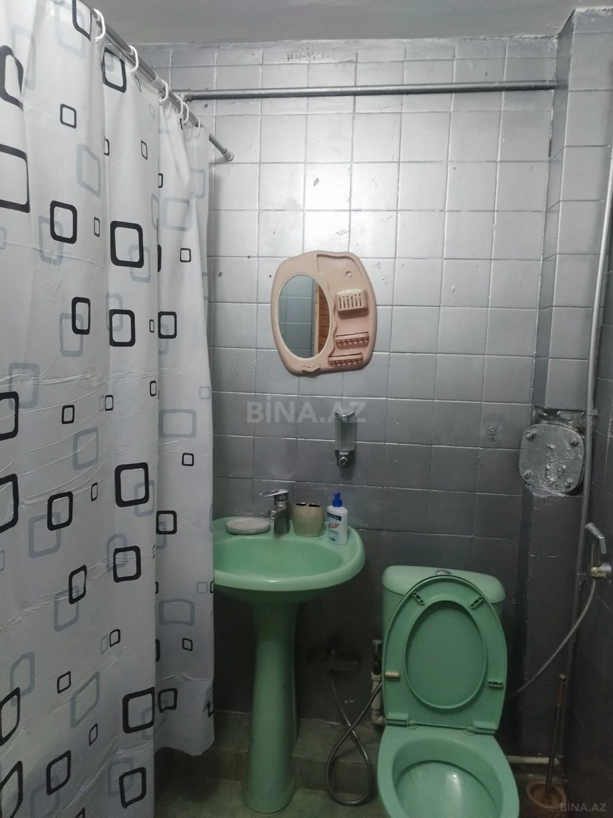 Kirayə verilir 2 otaqlı mənzil 60 m²