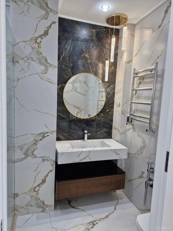 Satılır 3 otaqlı mənzil 114 m²