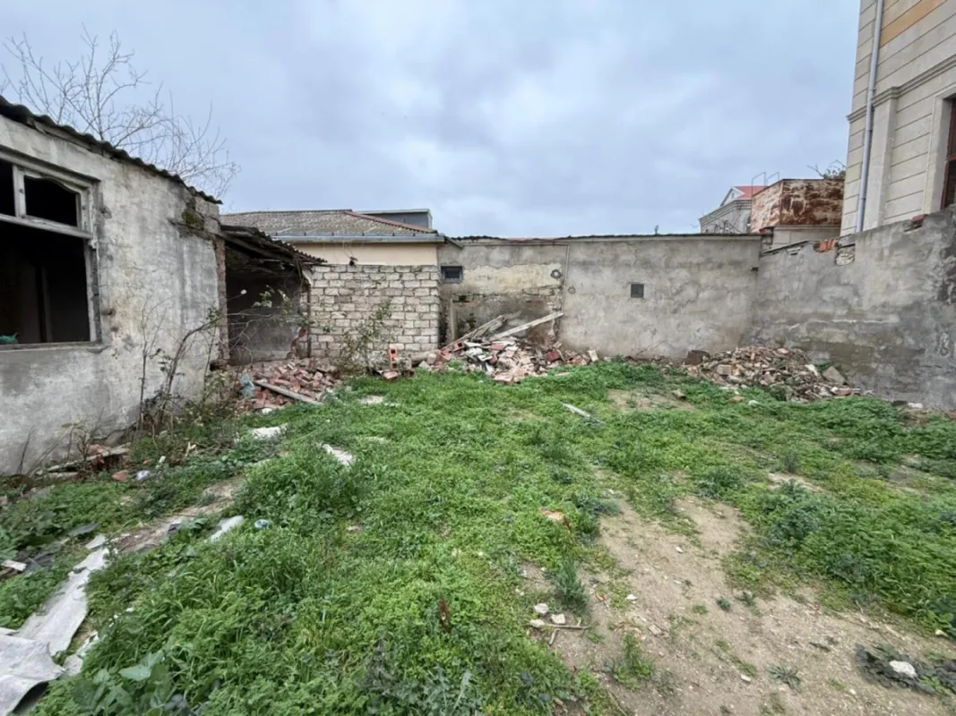 Satılır torpaq sahəsi 4 m²