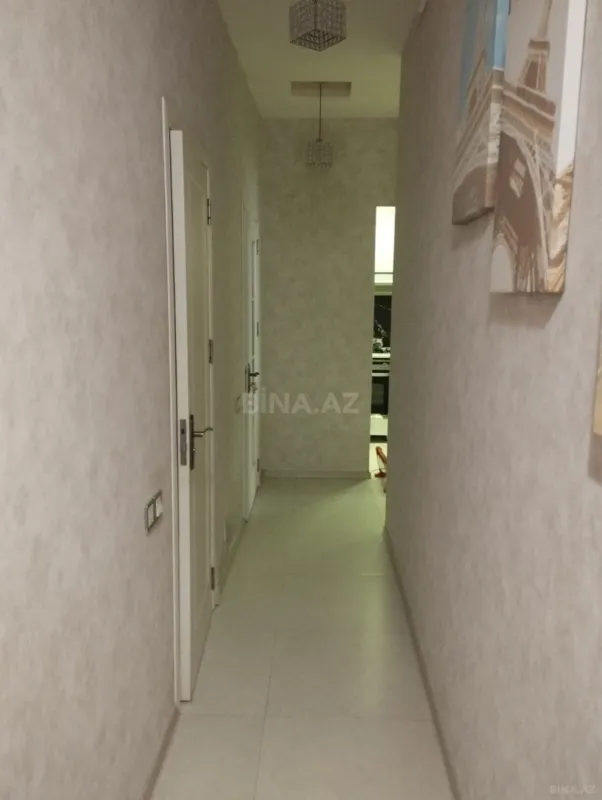 Satılır 2 otaqlı mənzil 66 m²