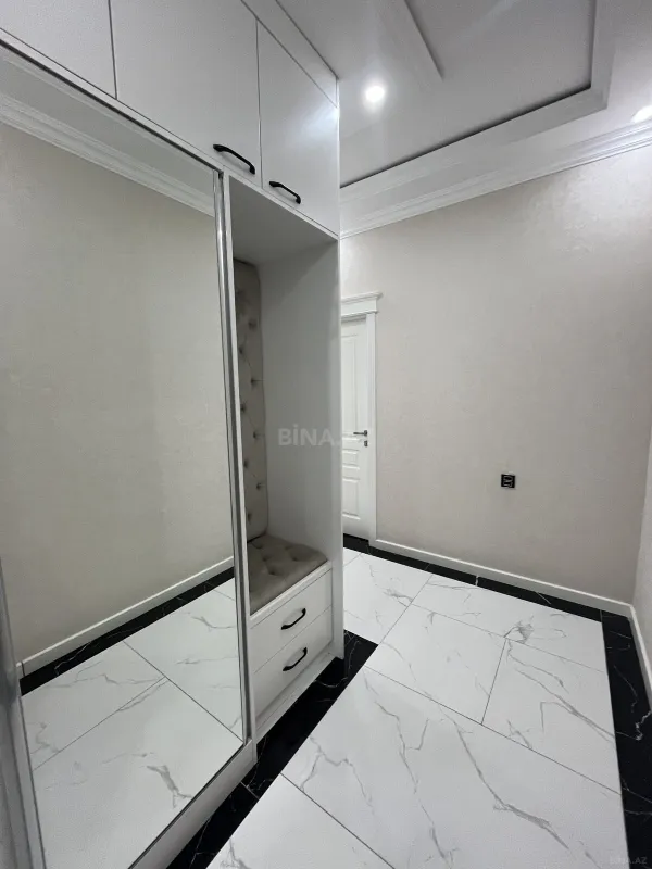 Satılır 2 otaqlı mənzil 85 m²