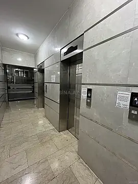Satılır 2 otaqlı mənzil 85 m²