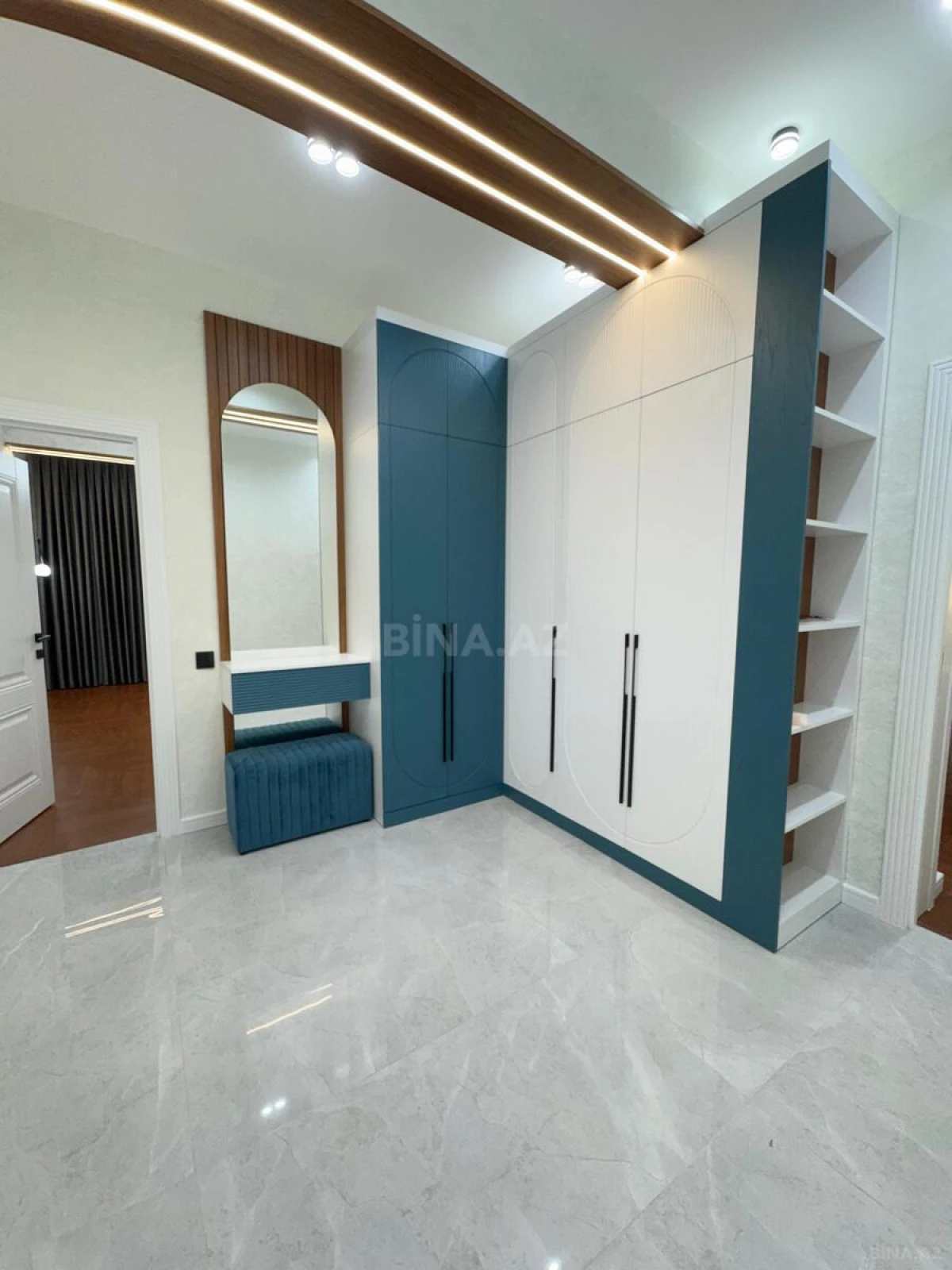 Satılır 3 otaqlı mənzil 96 m²