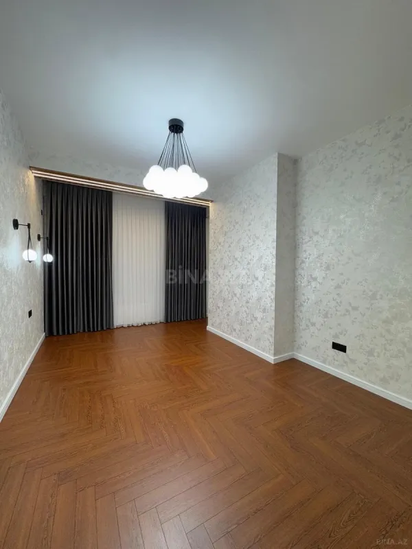 Satılır 3 otaqlı mənzil 96 m²