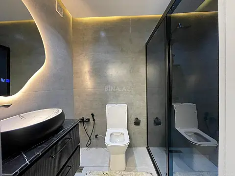 Satılır 2 otaqlı mənzil 84 m²