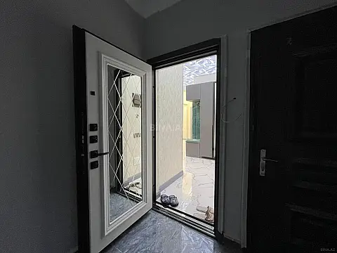 Satılır 2 otaqlı mənzil 84 m²