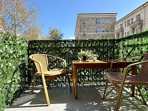 Kirayə verilir 2 otaqlı mənzil 46 m²