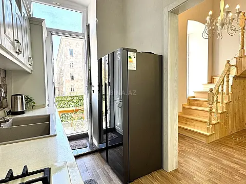 Kirayə verilir 2 otaqlı mənzil 46 m²