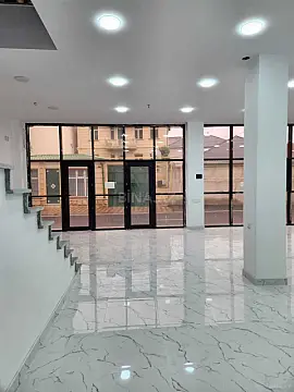 Kirayə verilir obyekt 200 m² — Bakı, Bakıxanov 200.00 m²