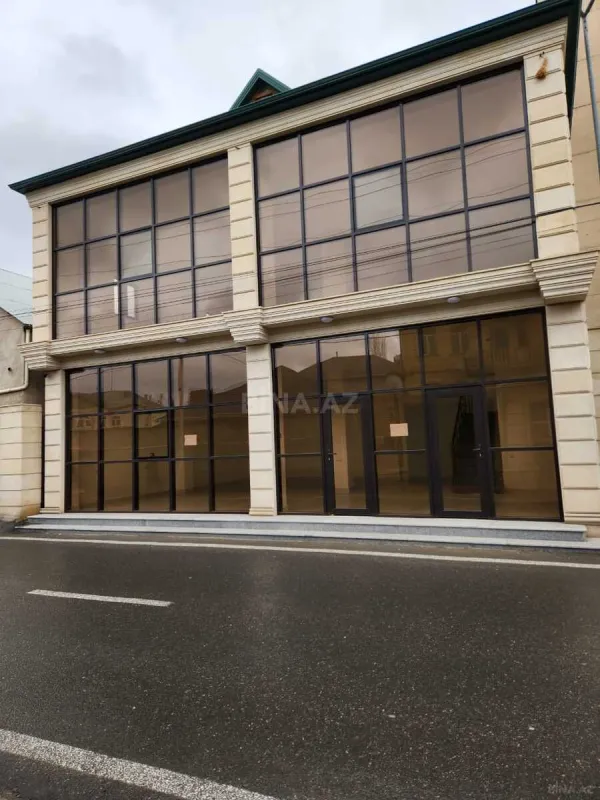 Kirayə verilir obyekt 200 m²