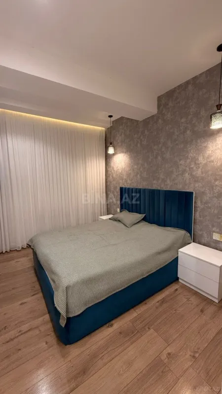 Satılır 2 otaqlı mənzil 77 m²