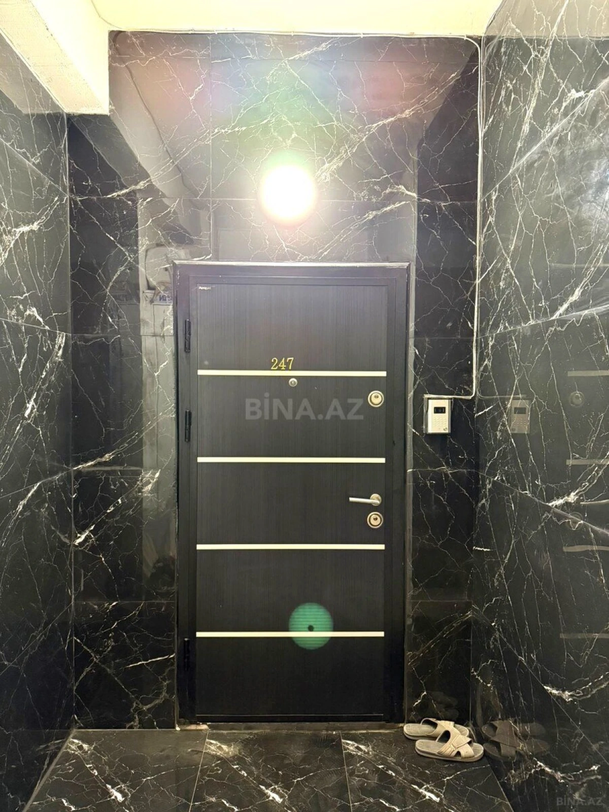 Satılır 3 otaqlı mənzil 110 m²