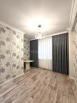 Satılır 3 otaqlı mənzil 110 m²