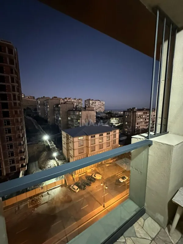 Satılır 2 otaqlı mənzil 53 m²