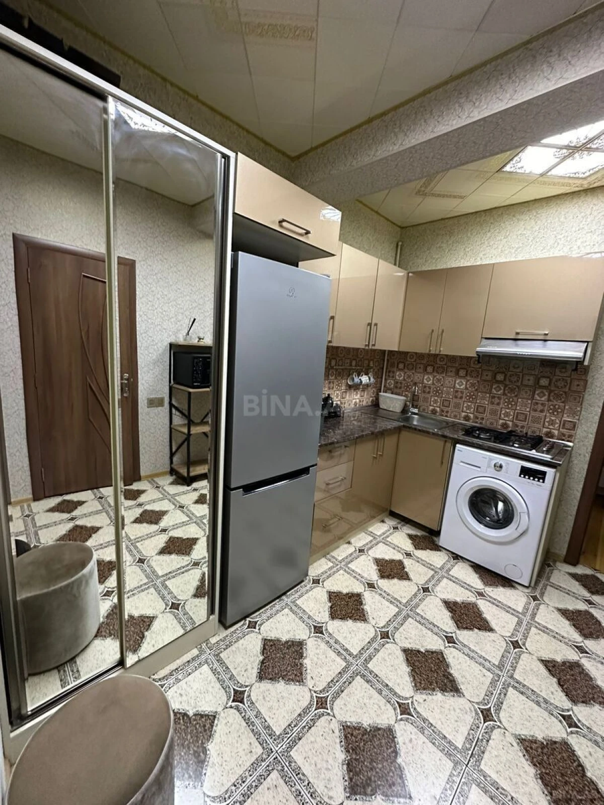 Satılır 2 otaqlı mənzil 53 m²