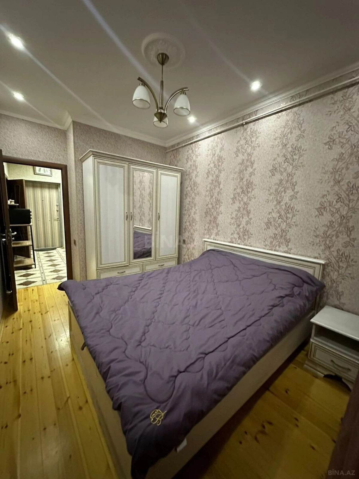 Satılır 2 otaqlı mənzil 53 m²