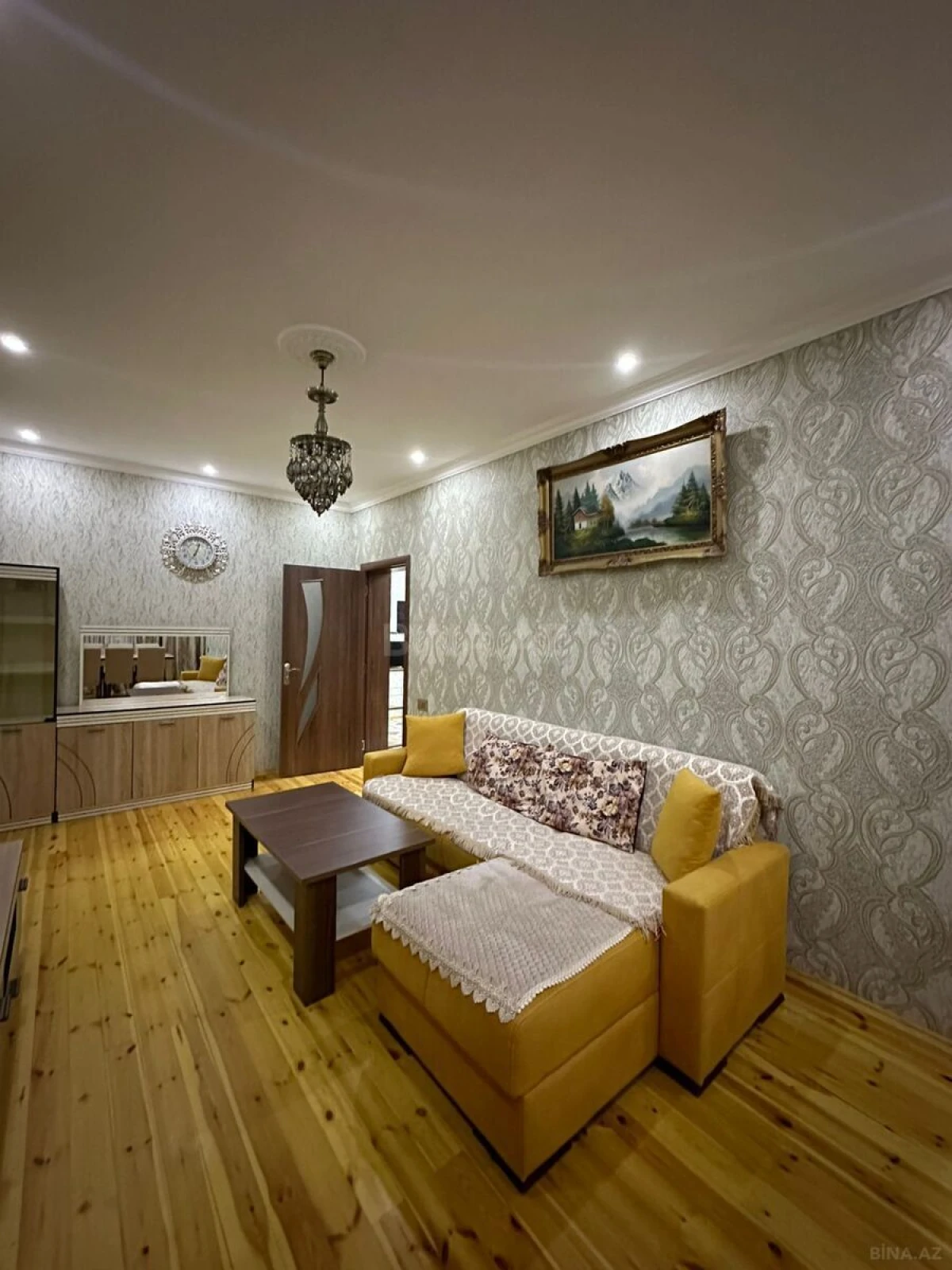Satılır 2 otaqlı mənzil 53 m²