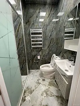 Kirayə verilir 2 otaqlı mənzil 55 m²