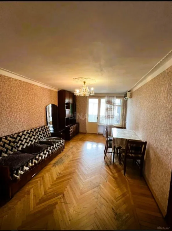 Satılır 3 otaqlı mənzil 70 m²