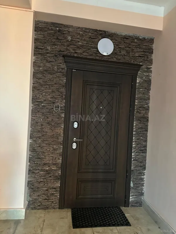 Satılır 3 otaqlı mənzil 140 m²