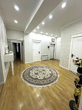 Satılır 3 otaqlı mənzil 140 m² — Bakı, Səbail 3 otaq 140.00 m²
