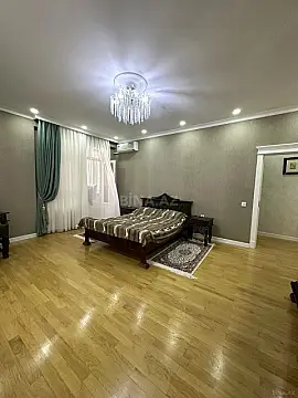 Satılır 3 otaqlı mənzil 140 m²