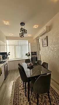 Kirayə verilir 3 otaqlı mənzil 110 m²