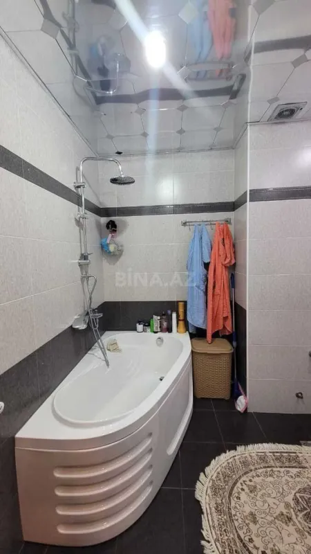 Kirayə verilir 3 otaqlı mənzil 110 m²