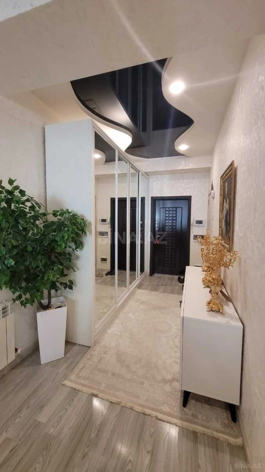 Kirayə verilir 3 otaqlı mənzil 110 m²
