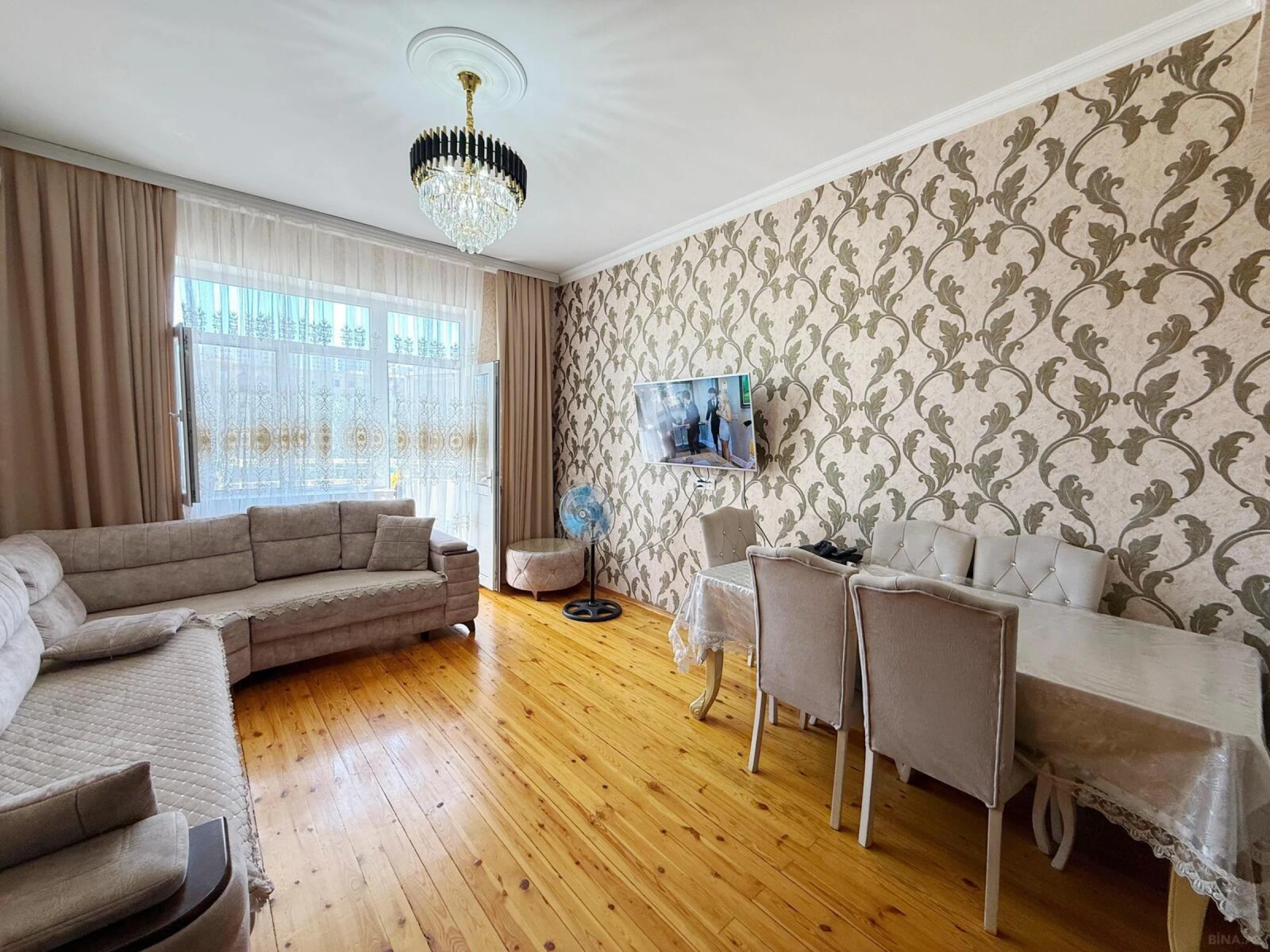 Satılır 3 otaqlı mənzil 110 m²