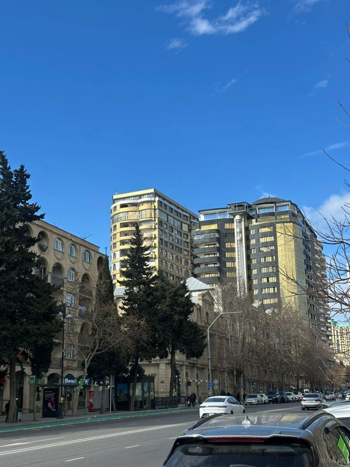 Kirayə verilir 3 otaqlı ofis 145 m²