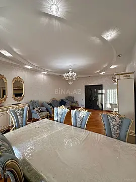 Satılır 3 otaqlı mənzil 140 m²