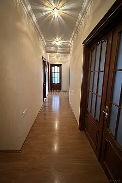 Satılır 3 otaqlı mənzil 115 m²