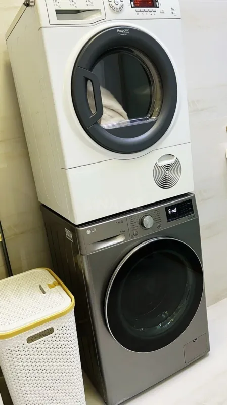 Satılır 2 otaqlı mənzil 89 m²