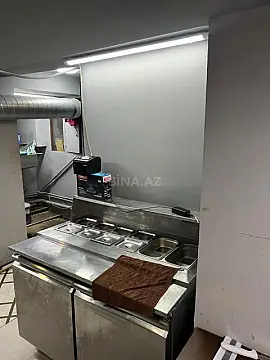 Kirayə verilir obyekt 130 m²